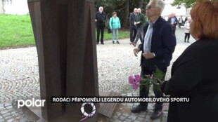 Rodáci připomněli legendu automobilového sportu, na svět přišla v Novém Jičíně