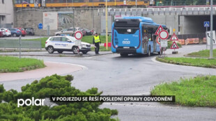 Kvůli posledním úpravám v podjezdu u vlakového nádraží v Havířově je uzavřena doprava