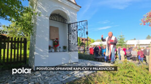 V Palkovicích slavnostně posvětili opravenou kapličku