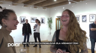 Akty, ze kterých promlouvá síla i křehkost ženy