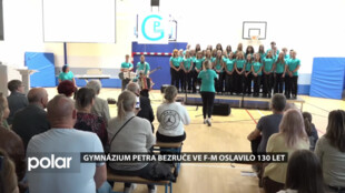 Gymnáziu Petra Bezruče přišla ke 130. výročí popřát řada hostů