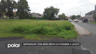 Neprodejný dům na Dolní bráně mění město za pozemek v Loučce