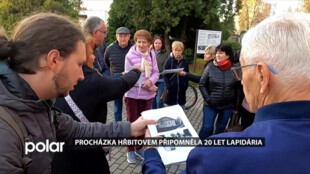 Procházka hřbitovem připomněla 20 let lapidária