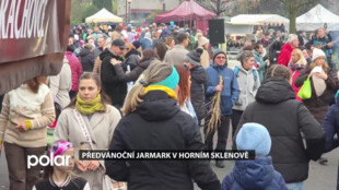 Lidé si opět nenechali ujít tradiční předvánoční jarmark v Hukvaldech-Horním Sklenově