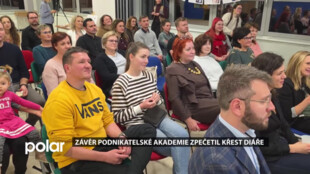 Závěr podnikatelské akademie zpečetil tradiční křest diáře