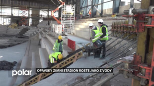 Betonáž tribun, montáž vzduchotechniky i dokončování šaten. Opavský zimní stadion roste jako z vody