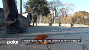 Chodníky stihli ve Studénce opravit do prvního sněhu