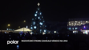 Rozsvícení stromu na náměstí v Ostravě-Hrabůvce zahájilo Vánoce na Jihu