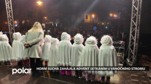 Horní Suchá zahájila advent setkáním u vánočního stromu