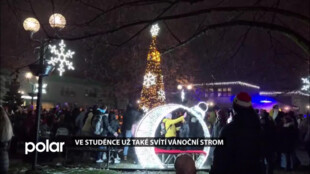BEZ KOMENTÁŘE: Ve Studénce už také svítí vánoční strom