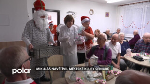 Mikuláš navštívil Městský klub seniorů U Lesa, kde rozdával především dobrou náladu