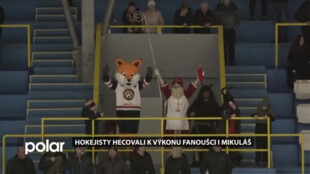 Hokejisty hecovali k výkonu fanoušci i Mikuláš