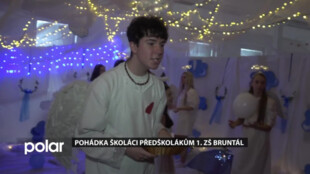 Děti dětem – starší zahráli pohádku s výchovou i poučením předškolákům z bruntálských školek