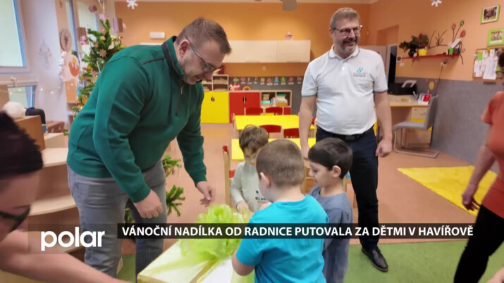 Vánoční nadílka od radnice putovala za dětmi v Havířově