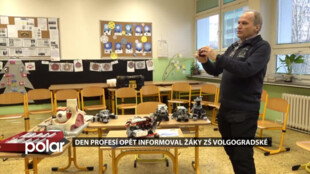 Den profesí opět radil žákům ZŠ Volgogradské v Ostravě-Jihu, kam mohou jít na střední