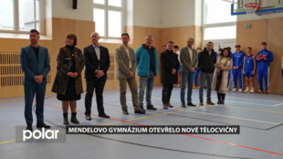 Slavnostní otevření nových tělocvičen zažilo Mendelovo gymnázium v Opavě. Rekonstrukcí prošla celá historická budova