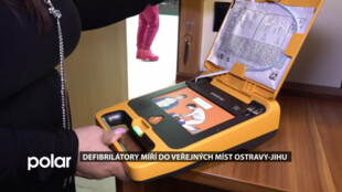 Ostrava-Jih rozšiřuje síť defibrilátorů. Přístroje míří na frekventovaná místa i k hasičům