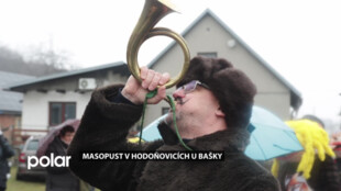 Veselý průvod masek, hudba a vůně zabijačkových specialit - Masopust v Hodoňovicích u Bašky