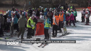 Na Zimní přebory škol okresu se sjelo více než 250 závodníků, slalomářů i snowboardistů