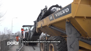 Začalo bourání mostu na Karolině. Nahradí ho most s chrliči ohně