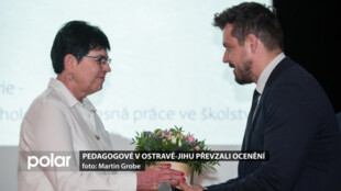 Pedagogové v Ostravě-Jihu převzali ocenění ke Dni učitelů