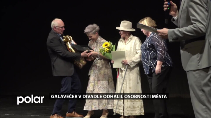 Galavečer v divadle odhalil osobnosti města