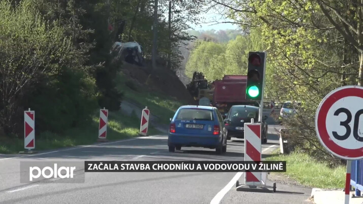 Začala stavba chodníku a vodovodu v Žilině, řidiči jezdí v jednom pruhu