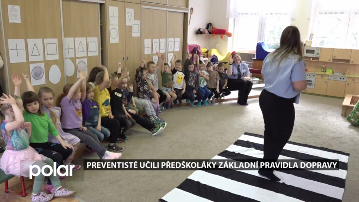 Preventisté MPO učili předškoláky základní pravidla dopravy. Celkem navštívili 26 školek