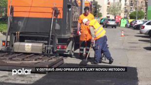 V Ostravě-Jihu opravují výtluky na cestách novou metodou