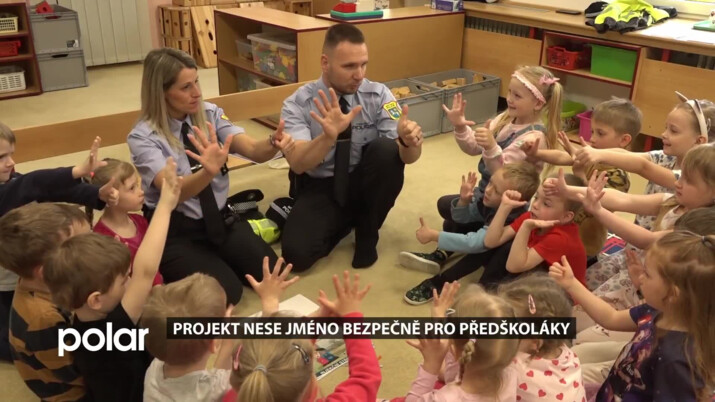 Strážníci chodí i do mateřských škol. Projekt nese jméno 