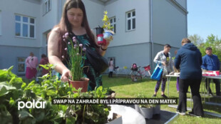Swap na zahradě byl i přípravou na Den matek