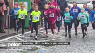 Závodníci běželi deštivým Jablunkovem