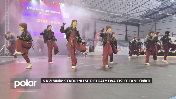 Na zimním stadionu se potkaly dva tisíce tanečníků