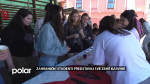 Zahraniční studenti předvedli své země karvinské veřejnosti