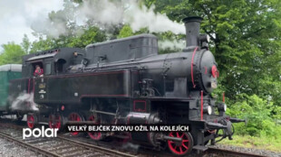 Parní vlak vyrazil z Ostravy pod Beskydy. Velký bejček opět přilákal davy fanoušků