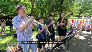 Zuška zaplnila park i divadlo, múzy probouzí v dětech už 80 let