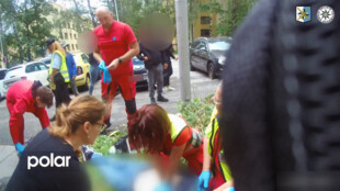 Policisté z Frýdku-Místku a Oder během jediného dne zachránili dva lidské životy