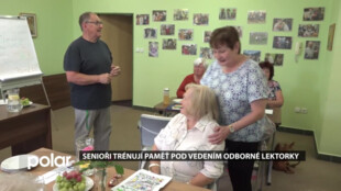 Senioři v Čeladné trénují tělo a teď i paměť pod vedením odborné lektorky