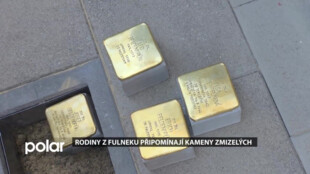 Kameny zmizelých v centru Fulneku připomínají členy židovských rodin, kteří se nevrátili z války