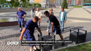 Na Mariánskohorské náměstí se vracejí lavičky. Nový typ má zabránit jejich zneužívání