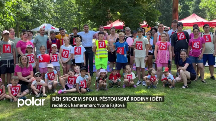Běh srdcem v opavských Městských sadech spojil pěstounské rodiny i děti