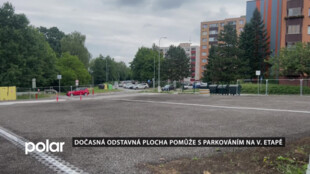 Dočasná odstavná plocha pomůže s parkováním na V. etapě