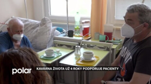 Káva, která pomáhá. Nemocniční kavárna v Opavě už čtyři roky podporuje pacienty