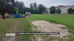 Školní hřiště u ZŠ Na Nábřeží prochází obnovou, město chystá další sportoviště