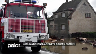 Konec staré techniky. Ostravští dobrovolníci hasiči dostali deset nových cisteren