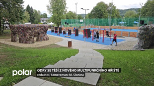 Místo kluziště víceúčelové sportoviště, Odry získaly multifunkční a parkourové hřiště i bouldery