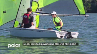Mladí jachtaři závodili na Těrlické přehradě