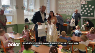 Aktovky, nové učebnice a první spolužáci. Prvňáčky ve Václavovicích přivítal také hejtman