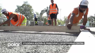 Studénka rozšiřuje parkování u sportovního centra