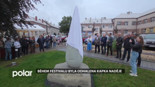 Během filmového festivalu byla v Těrlicku odhalena Kapka naděje